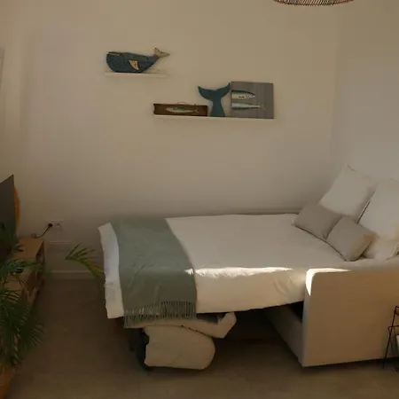 L'escale Dans Les Pins